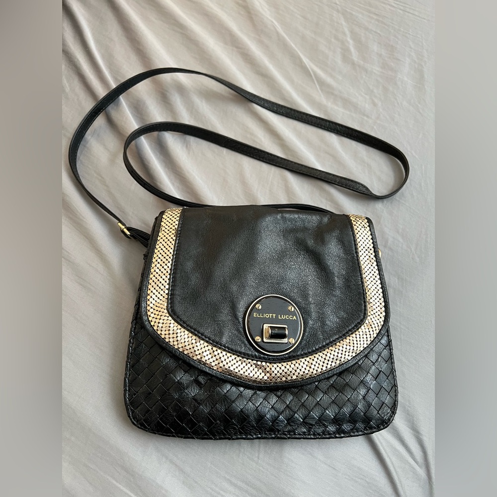 Elliot Lucca Black Leather and Fine Gold Mesh Adjustable Crossbody Pocketbook